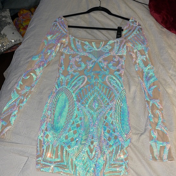 lucy in the sky - Picture 1 of 2